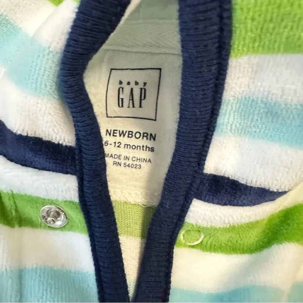 Baby Boy 6 Piece‎ Bundle of Clothing 6-12 Months Pajamas Overalls